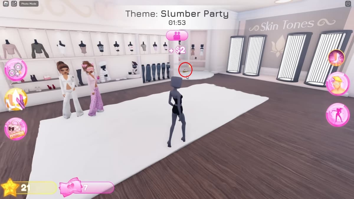 Все 10 локаций Тикса в Dress, чтобы произвести впечатление на Roblox The Classic Event